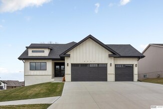8003 S 198th St, Omaha, NE 68028