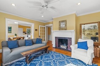 90 Warwick Rd, West Newton, MA 02465