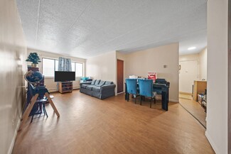 59-06 38th Ave Unit 4B, Woodside, NY 11377
