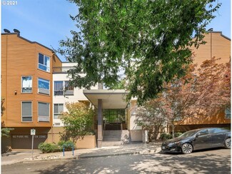 1535 SW Clay St Unit 218, Portland, OR 97201
