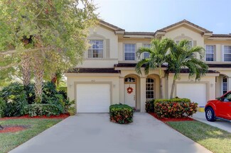 202 Elm Way, Boynton Beach, FL 33426