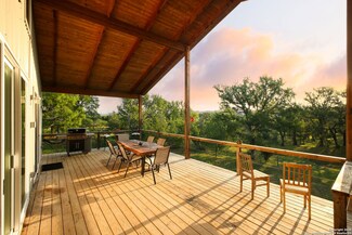 797 Glendale Rd, Spicewood, TX 78669