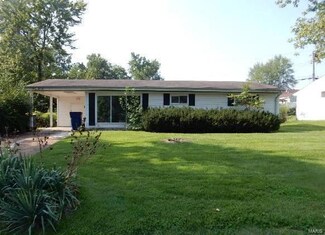 9308 Macon Ave, Saint Louis, MO 63134