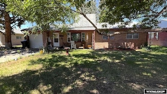 3262 Buena Vista Rd, Torrington, WY 82240