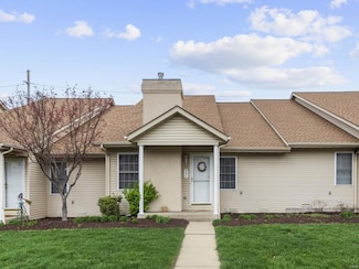 931 Georgetowne Dr, O Fallon, IL 62269