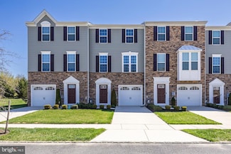 22 Farm Field Ln, Sicklerville, NJ 08081