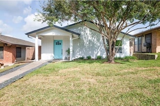 5700 Signal Point, Austin, TX 78724