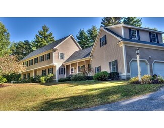 2 Pinewood Rd, Dover, MA 02030