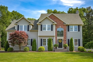 41 Christopher Dr, Westfield, MA 01085