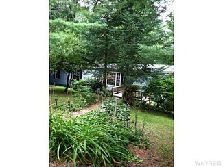 7822 Tabors Corners Rd, Springwater, NY 14560
