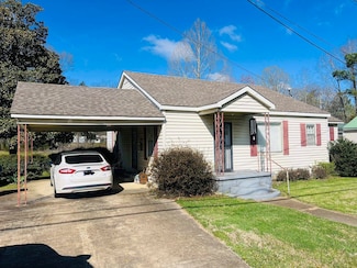 255 N Maple St, Adamsville, TN 38310