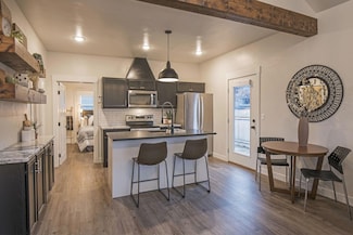1545 NW 5th St, Bend, OR 97701