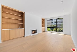 2132 Century Park Ln Unit 213, Los Angeles, CA 90067