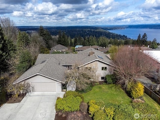 16414 SE 44th Place, Issaquah, WA 98027