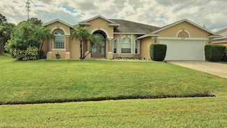 6118 NW Ginger Ln, Port Saint Lucie, FL 34986
