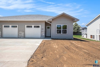 815 N Marquette Ave, Sioux Falls, SD 57110