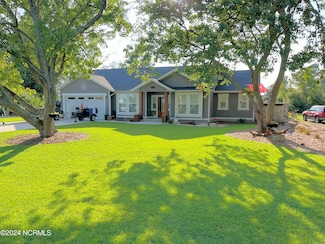 45 Quail Dr, Harrells, NC 28444