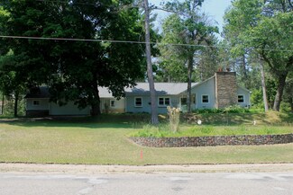 744 S Roberts Rd, Grayling, MI 49738