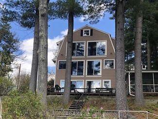 6 Davis Rd, Stow, MA 01775