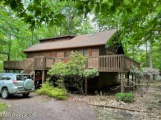 201 Trapper Springs Cir, Drums, PA 18222