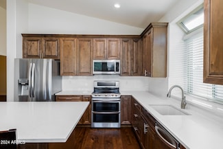 17006 N 44th Place, Phoenix, AZ 85032
