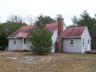65 Winchester Dr, South Dennis, MA 02660
