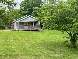 5861 Jordan Village Rd, Poland, IN 47868