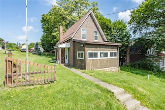 133 2nd St, Vintondale, PA 15961