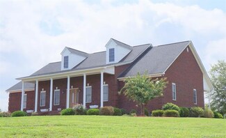 5050 Miller Catoe Ct, Heath Springs, SC 29058