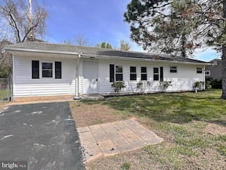 141 N Governors Blvd, Dover, DE 19901