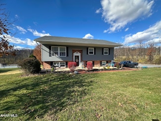 107 Axelle St, Hollidaysburg, PA 16648