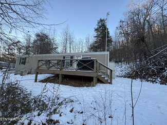 320 Edwards Hollow Rd, New Tazewell, TN 37825