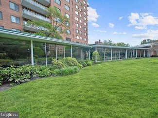 4201 Cathedral Ave NW Unit 218E, Washington, DC 20016