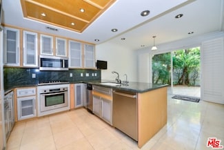 6473 Zuma View Place Unit 135, Malibu, CA 90265