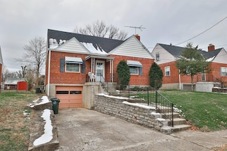 4425 Clifford Rd, Cincinnati, OH 45236