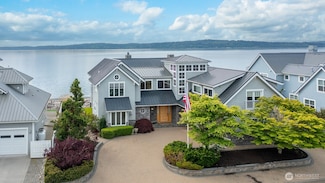 258 Gough Dr, Camano Island, WA 98282