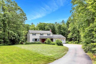 8 Birkdale Rd, Bedford, NH 03110