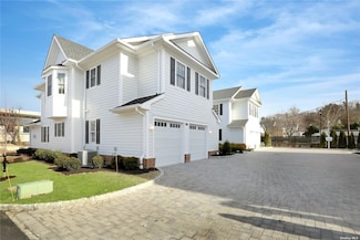 1201 Mill Creek N, Roslyn, NY 11576