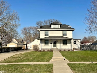 1010 Center St, Manning, IA 51455