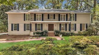 192 Maple Wood Dr, Lawrenceville, GA 30046