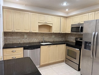 12810 SW 43rd Dr Unit 115, Miami, FL 33175