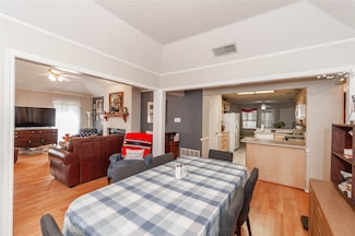 118 Indian Hills Dr, Waxahachie, TX 75165