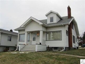 1731 E 8th St, Duluth, MN 55812