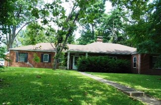 16 Green Acres Rd, Saint Louis, MO 63137
