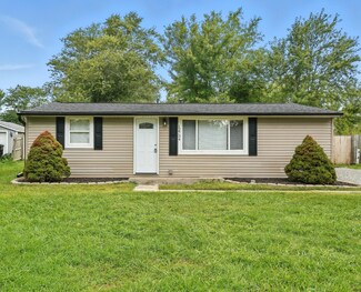 12734 Cedar Lake Rd, Crown Point, IN 46307