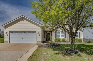104 Riverwalk Dr, Desloge, MO 63628