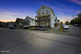 300 Delaware St, Jermyn, PA 18433