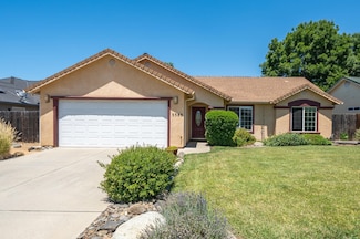 3388 Oak St, Anderson, CA 96007