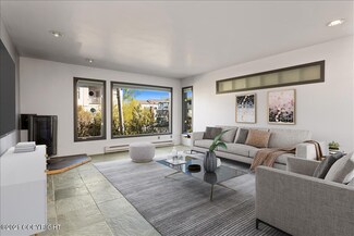 1300 W 7th Ave Unit 114, Anchorage, AK 99501