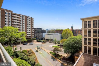 3001 Veazey Terrace NW Unit 908, Washington, DC 20008